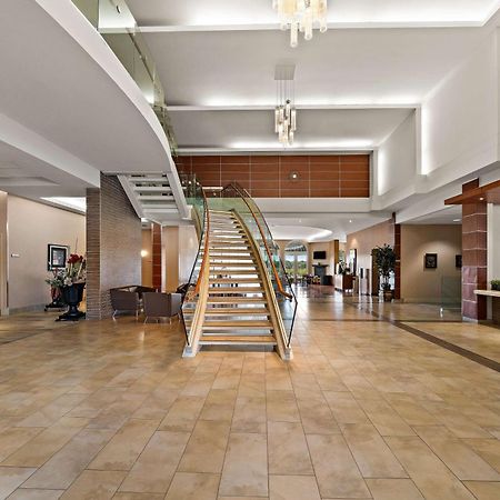 Best Western Plus Orangeville Inn & Suites Eksteriør bilde