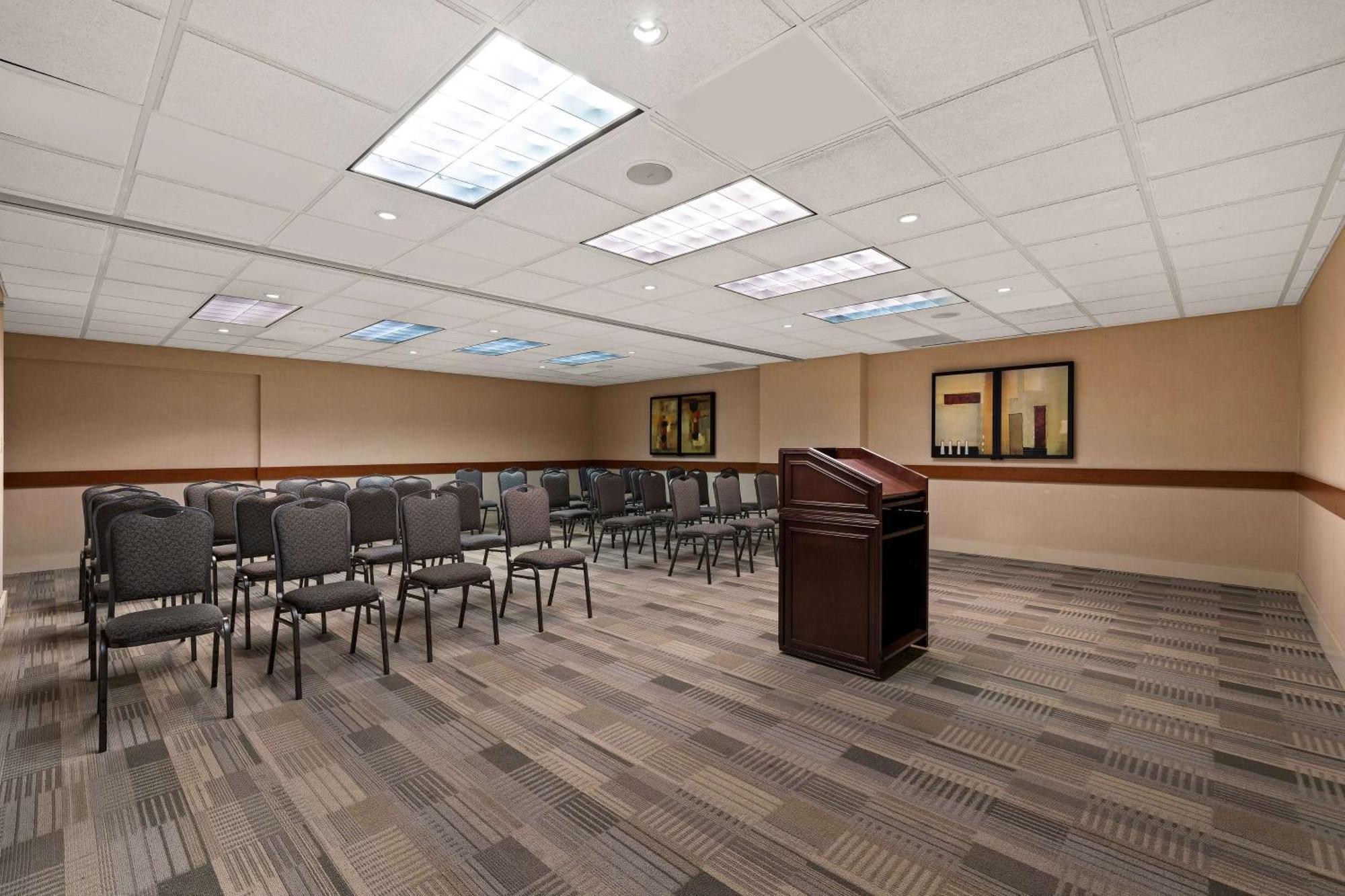 Best Western Plus Orangeville Inn & Suites Eksteriør bilde